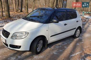 Хэтчбек Skoda Fabia 2008 в Лубнах