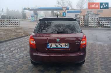 Хэтчбек Skoda Fabia 2011 в Лубнах