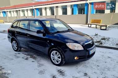 Універсал Skoda Fabia 2008 в Луцьку