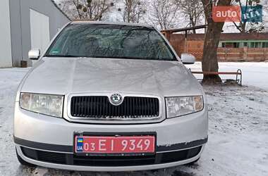 Хэтчбек Skoda Fabia 2004 в Теплике