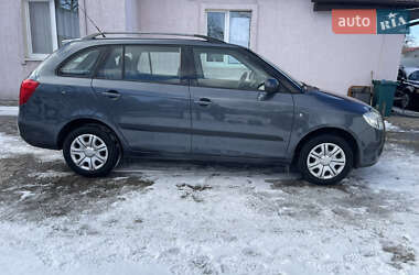 Универсал Skoda Fabia 2008 в Луцке