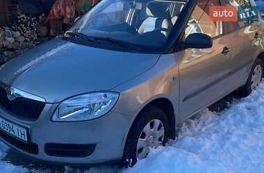 Хетчбек Skoda Fabia 2008 в Києві