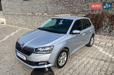 Хэтчбек Skoda Fabia 2019 в Черновцах