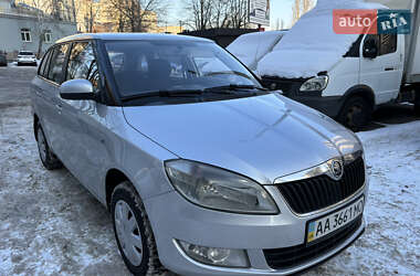 Універсал Skoda Fabia 2013 в Києві