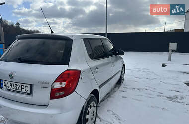 Хетчбек Skoda Fabia 2012 в Києві