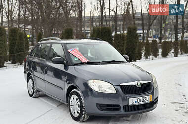 Универсал Skoda Fabia 2009 в Хмельницком