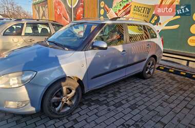 Skoda Fabia 2011 Skoda Fabia 2011