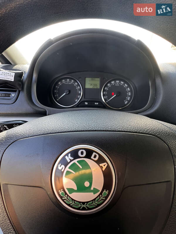 Хетчбек Skoda Fabia 2011 в Львові