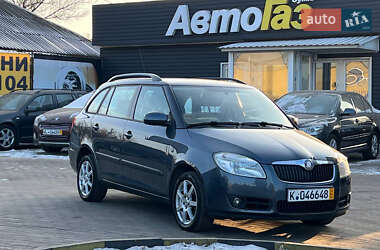 Skoda Fabia 2009 Skoda Fabia 2009