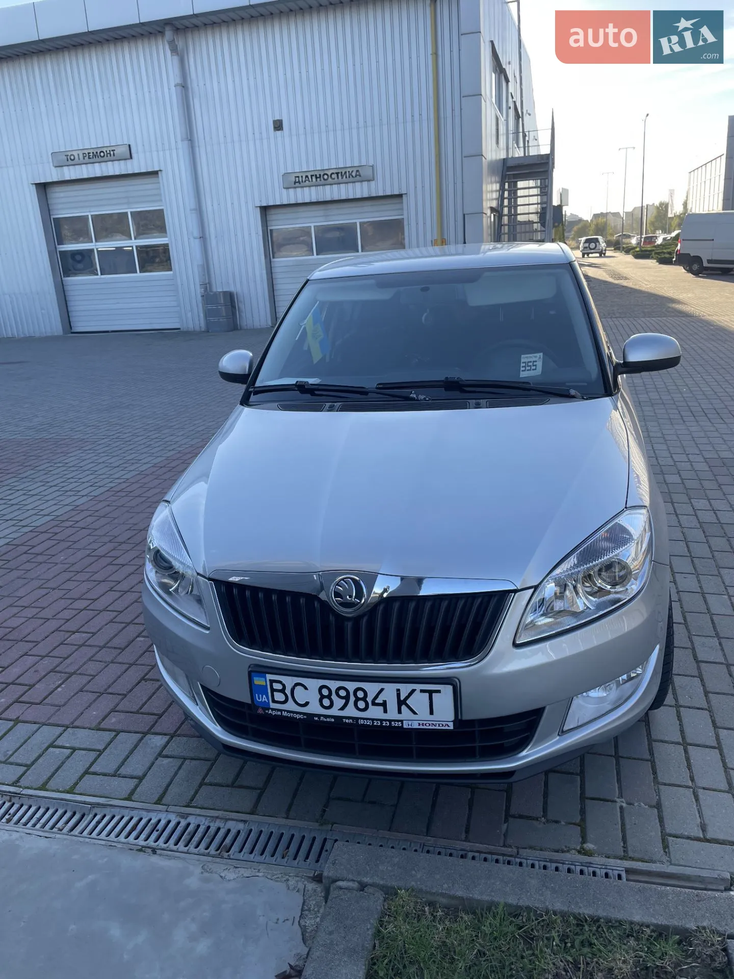 2012 Skoda Fabia - мініатюра 4