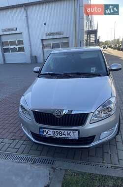 Хэтчбек Skoda Fabia 2012 в Пустомытах