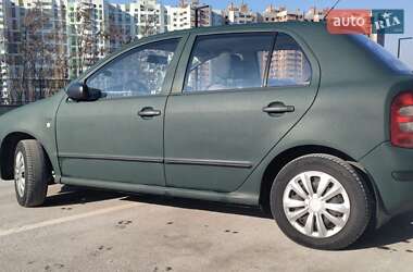 Хетчбек Skoda Fabia 2002 в Києві