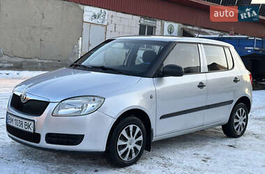 Хетчбек Skoda Fabia 2008 в Сумах