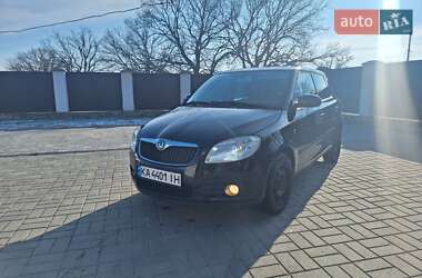 Хетчбек Skoda Fabia 2007 в Вознесенську