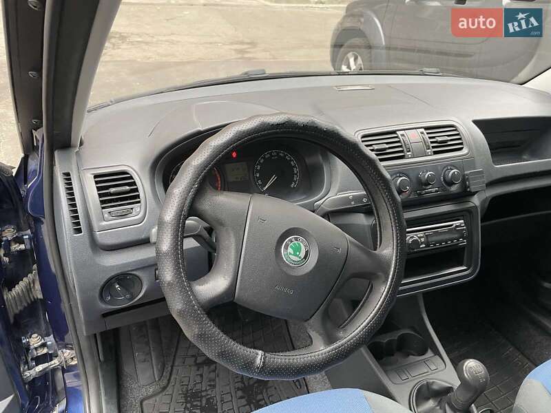Хетчбек Skoda Fabia 2008 в Києві