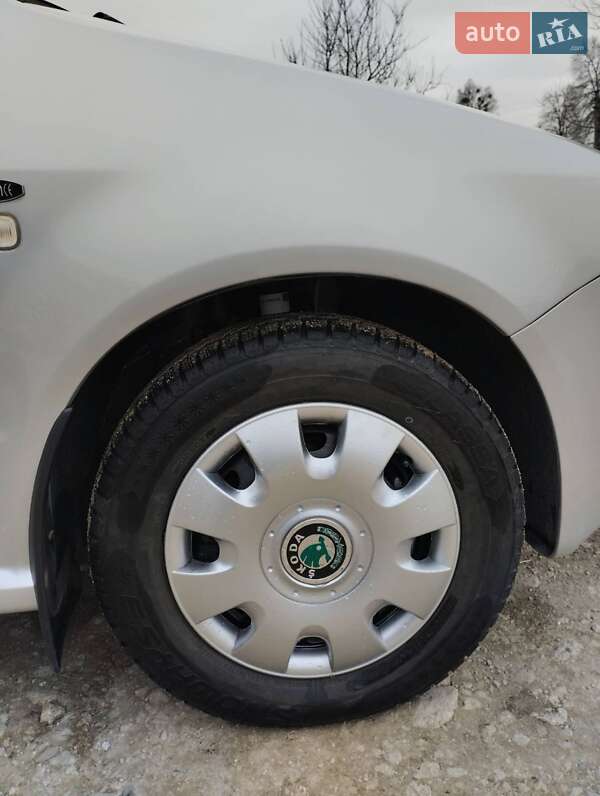 Універсал Skoda Fabia 2001 в Шаргороді