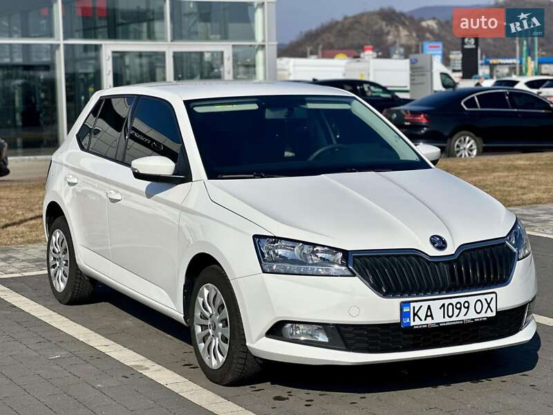 Хэтчбек Skoda Fabia 2019 в Мукачево