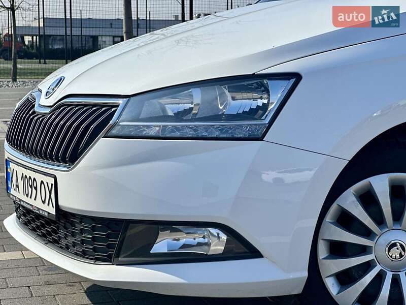 Хэтчбек Skoda Fabia 2019 в Мукачево