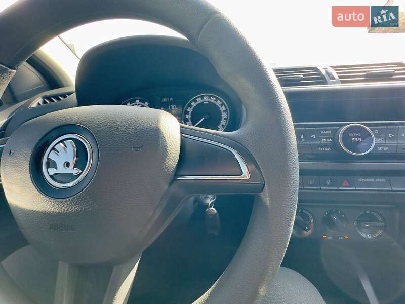 Хэтчбек Skoda Fabia 2019 в Мукачево