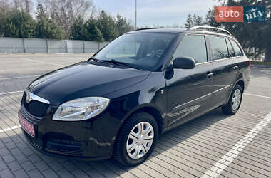 Skoda Fabia 2009 Skoda Fabia 2009