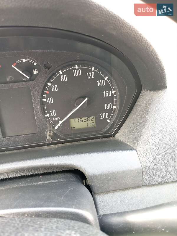 Универсал Skoda Fabia 2001 в Киеве