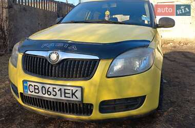 Хэтчбек Skoda Fabia 2008 в Мене