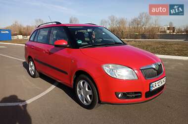 Универсал Skoda Fabia 2008 в Киеве