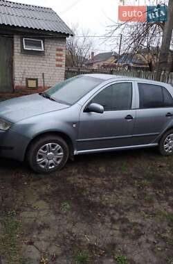 Хэтчбек Skoda Fabia 2002 в Вараше