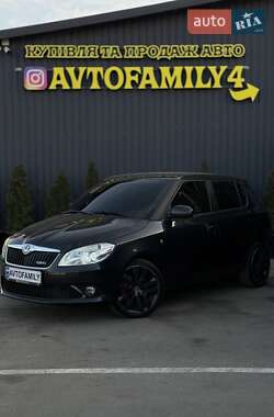 Хетчбек Skoda Fabia 2010 в Дніпрі