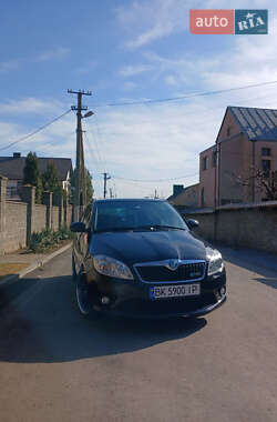 Skoda Fabia 2010 Skoda Fabia 2010
