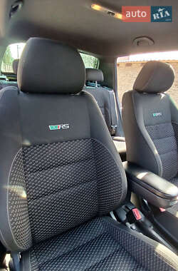 Хэтчбек Skoda Fabia 2010 в 