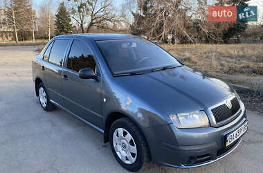 Седан Skoda Fabia 2004 в Кропивницком