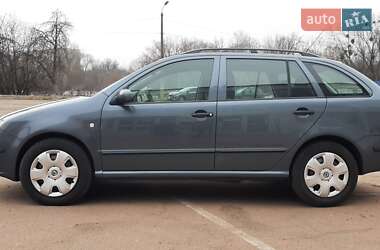 Универсал Skoda Fabia 2007 в Чернигове