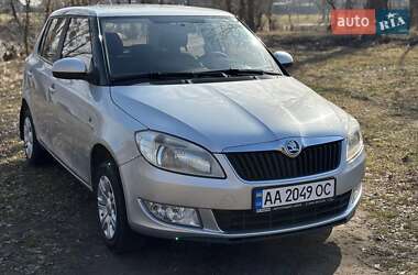 Хэтчбек Skoda Fabia 2013 в Киеве