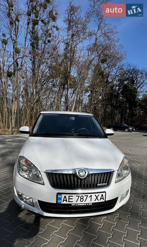 Универсал Skoda Fabia 2012 в Обухове