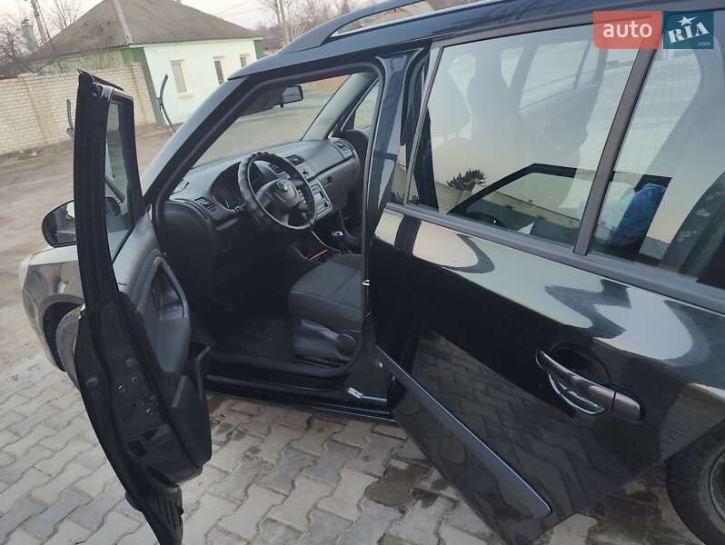 Универсал Skoda Fabia 2010 в Харькове