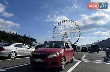 Хетчбек Skoda Fabia 2010 в 