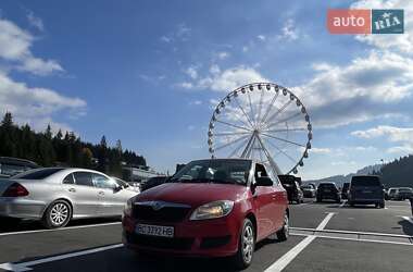 Хетчбек Skoda Fabia 2010 в 