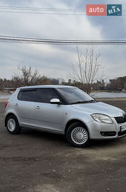 Хэтчбек Skoda Fabia 2009 в Киеве