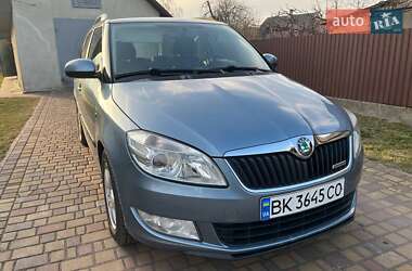 Универсал Skoda Fabia 2011 в Радивилове