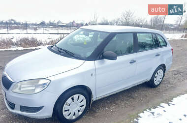 Универсал Skoda Fabia 2010 в 