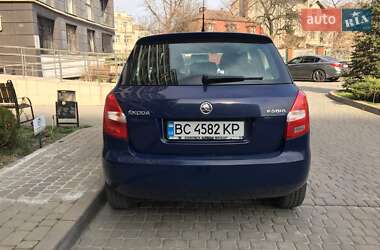 Хэтчбек Skoda Fabia 2014 в 