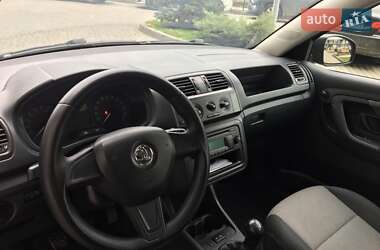 Хэтчбек Skoda Fabia 2014 в 