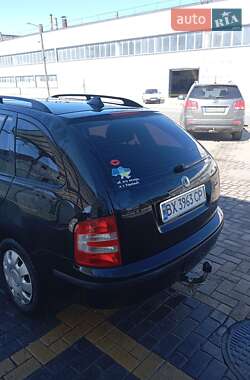 Универсал Skoda Fabia 2006 в 