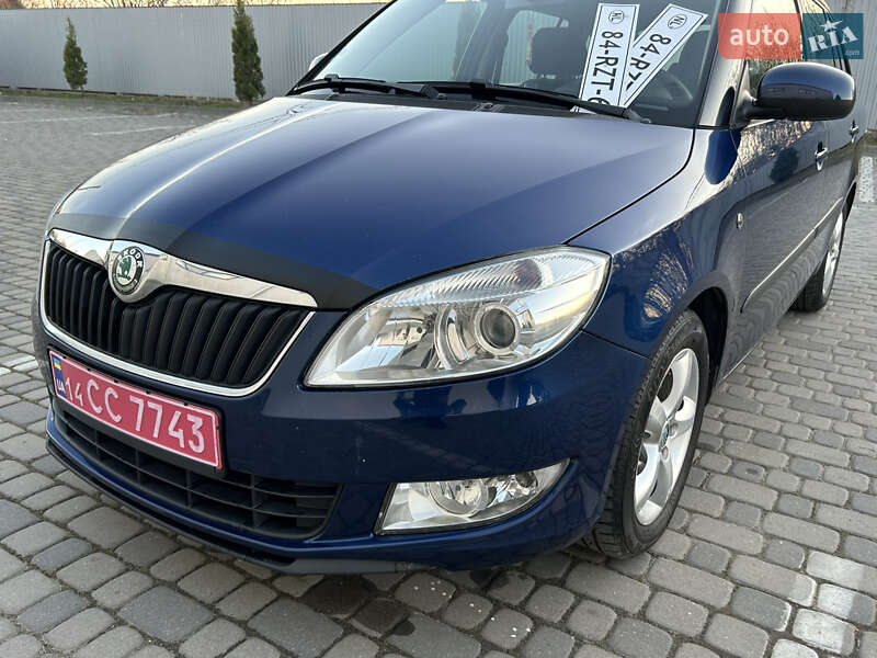 Універсал Skoda Fabia 2010 в Івано-Франківську
