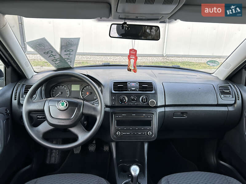 Універсал Skoda Fabia 2010 в Івано-Франківську