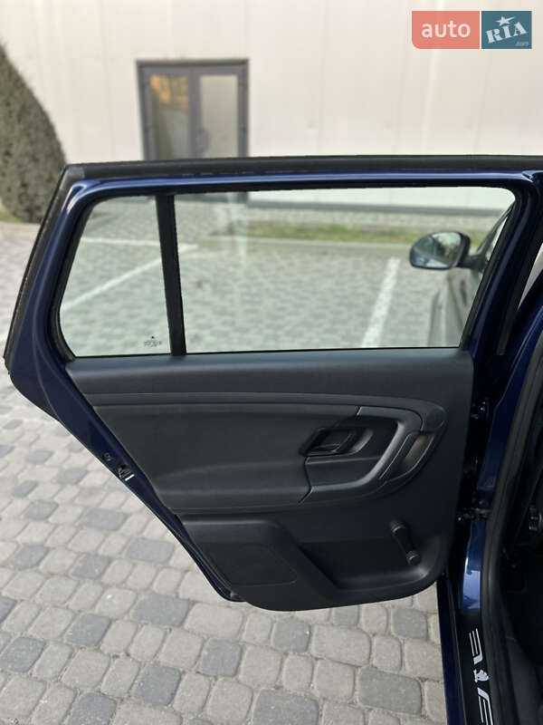 Універсал Skoda Fabia 2010 в Івано-Франківську