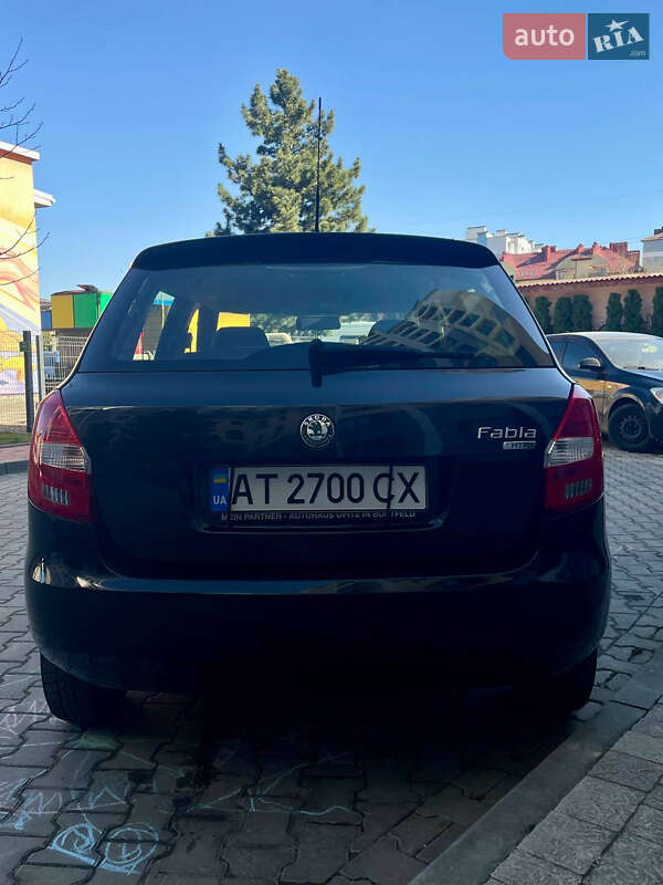 Хетчбек Skoda Fabia 2010 в Івано-Франківську