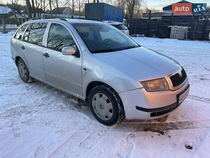Универсал Skoda Fabia 2004 в Звягеле