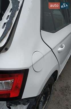 Хэтчбек Skoda Fabia 2019 в 